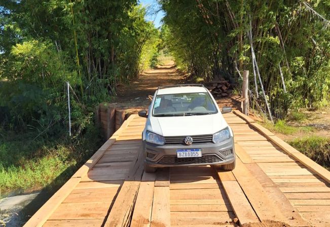 Prefeitura conclui melhorias na Ponte do Córrego da Jacutinga e acesso está liberado