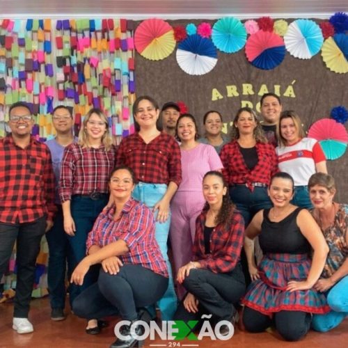 Escola de Tempo Integral da Prefeitura Municipal de Pompeia promoveu uma animada festa junina